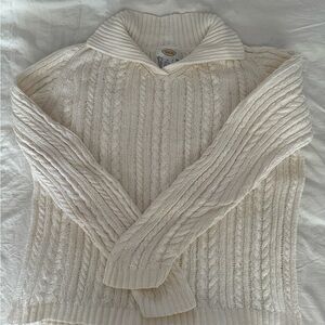 Talbot’s cable knit sweater. Size M. Color white
